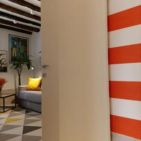 Casanova - Rialto Artistic Διαμέρισμα *